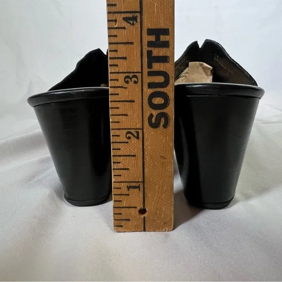 Cole Haan Black Leather Wedge Slip-On Clogs Mules Woven Strap Detail Size 9.5 - Picture 10 of 15